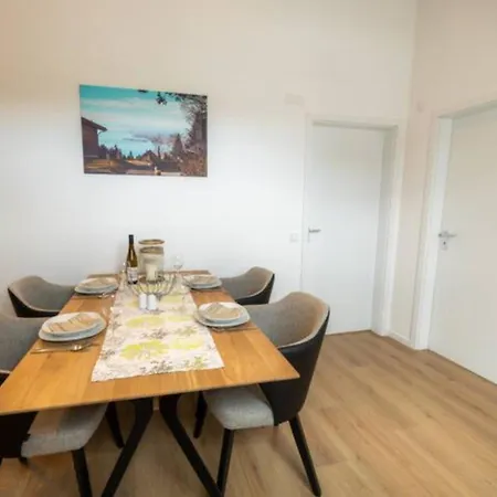 Ferienwohnung Nr 3 Im Gemutlichen Gastehaus Benedikt Apartment *