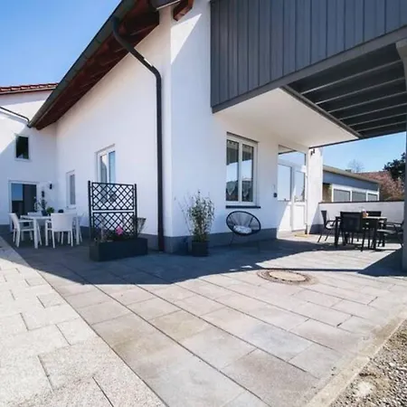 Ferienwohnung Nr 3 Im Gemutlichen Gastehaus Benedikt Apartment